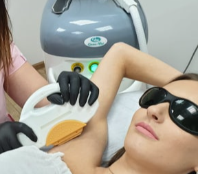 Jak wygląda depilacja laserowa u nastolatków? - Blog Kosmetyczny