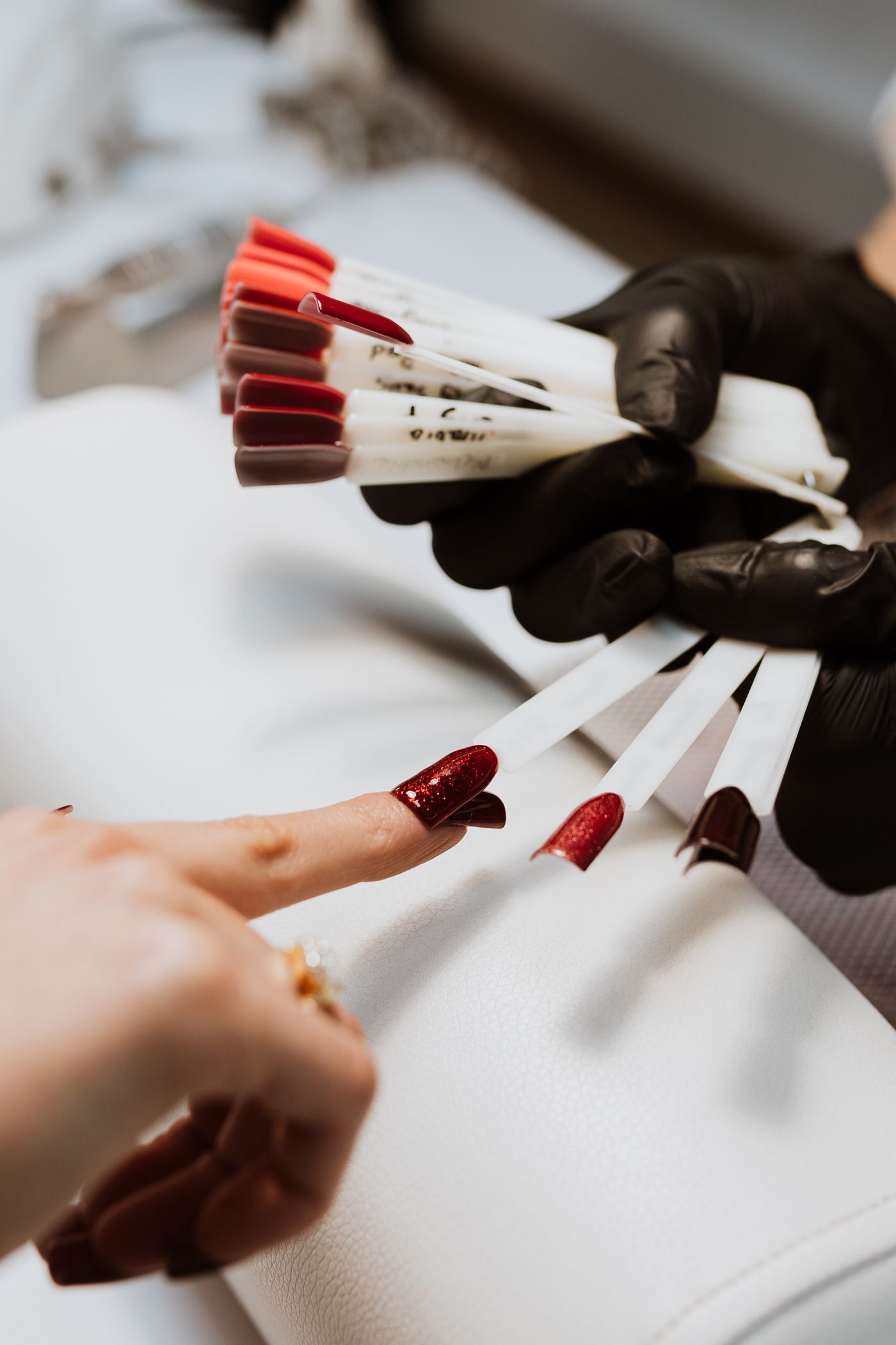 Manicure hybrydowy Nowy Targ