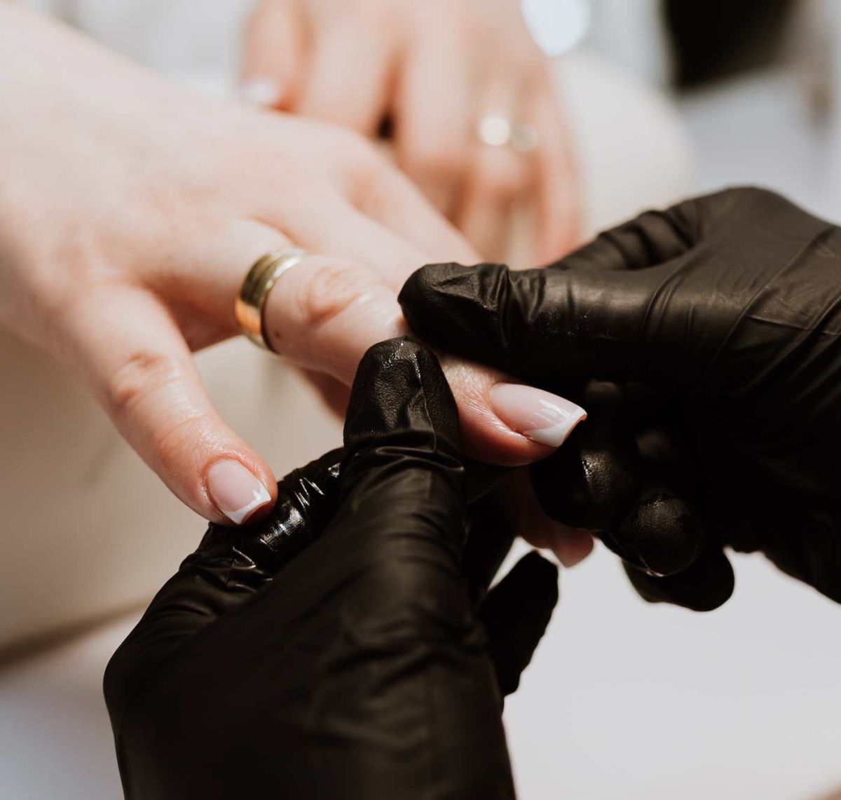 Manicure hybrydowy Nowy Targ